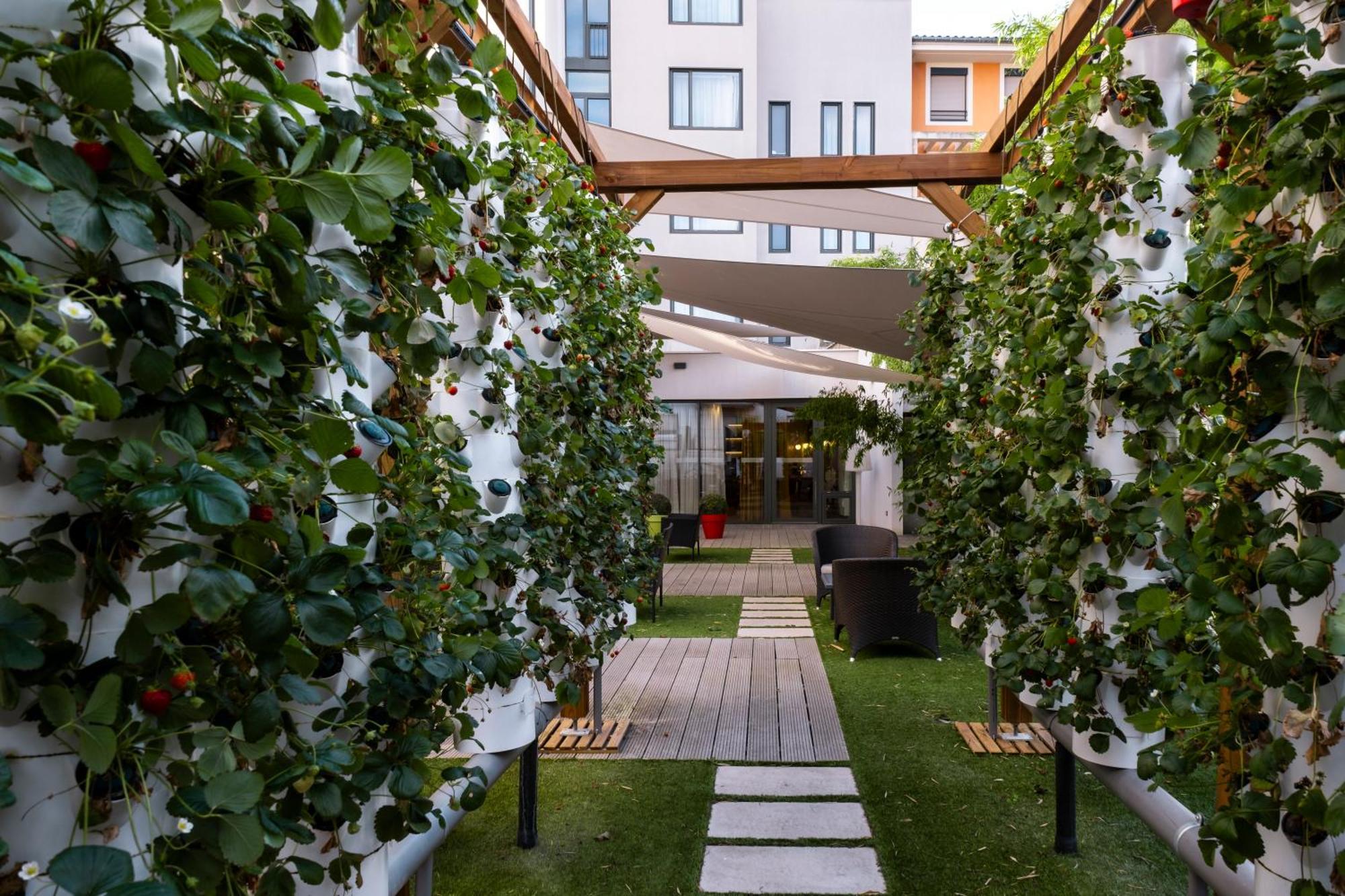Mercure Villefranche-sur-Saône Exteriör bild