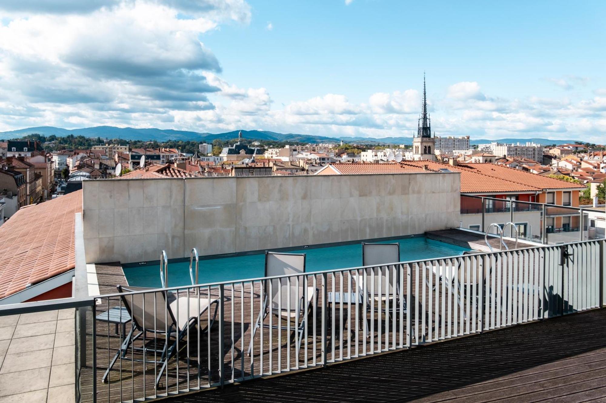 Mercure Villefranche-sur-Saône Exteriör bild